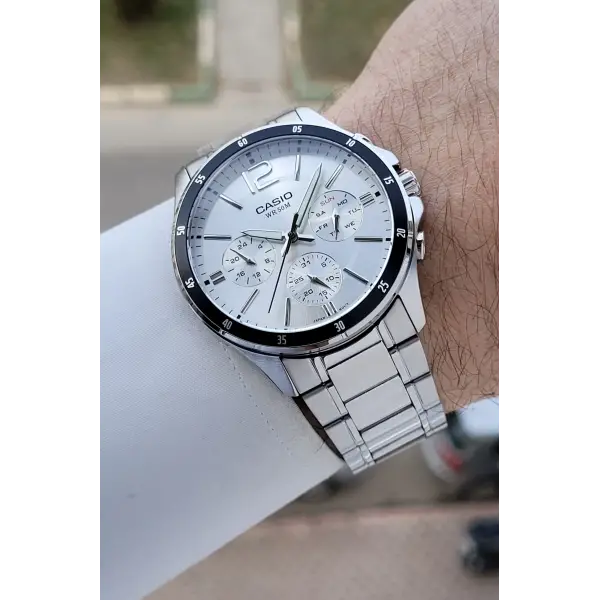 Gümüş Renk Hediye Paketli Erkek Kol Saati