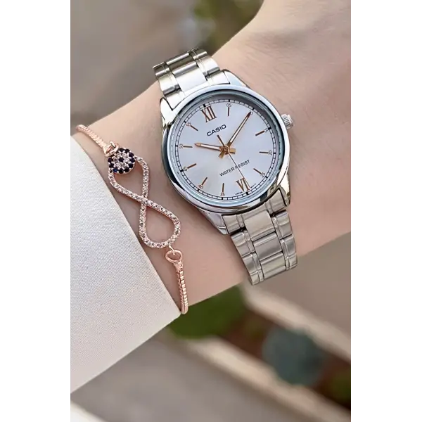 Casio CSISTE140 Gümüş Renk Kadın Kol Saati