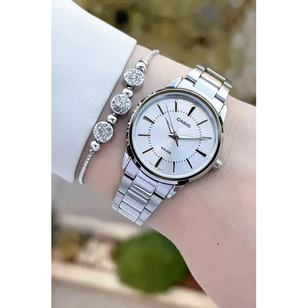 Casio CSISTE169 Gümüş Renk Hediye Paketli Kadın Kol Saati