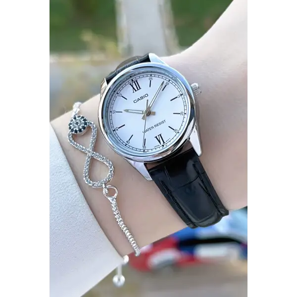 Casio CSISTE150 Gümüş Renk Kadın Kol Saati