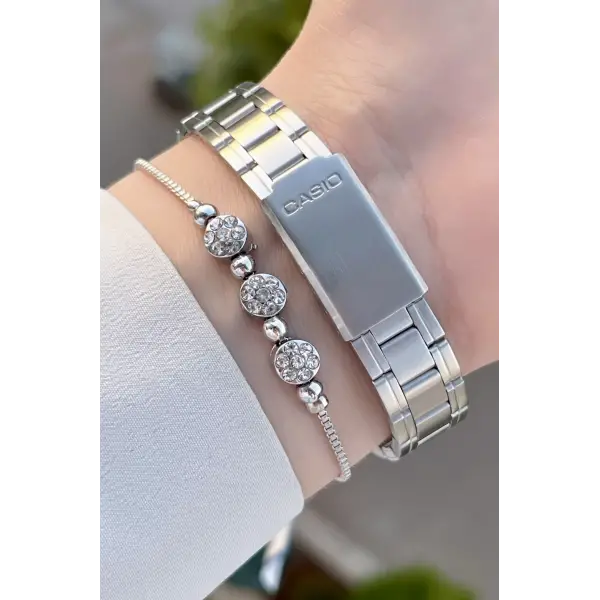 Casio CSISTE67 Gümüş Renk Hediye Paketli Kadın Kol Saati