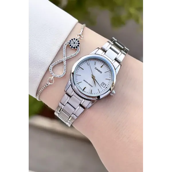 Casio CSISTE60 Gümüş Renk Hediye Paketli Kadın Kol Saati