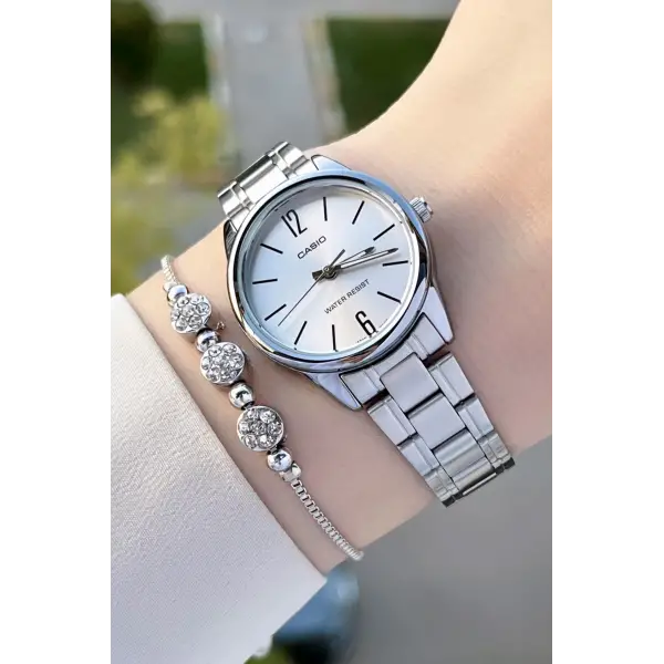 Casio CSISTE67 Gümüş Renk Hediye Paketli Kadın Kol Saati