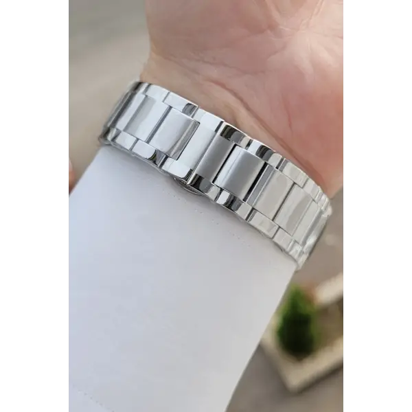 Gümüş Renk Iç Göstergeleri Aktif 41 Mm Erkek Kol Saati