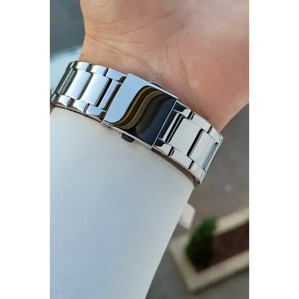 Gümüş Renk İç Göstergeleri Aktif Erkek Kol Saati