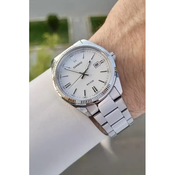 Casio CSISTE48 Kadranı Beyaz Kordonu Gümüş Renk Hediye Paketli Erkek Kol Saati