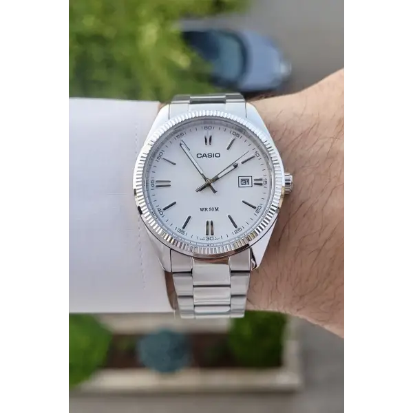 Casio CSISTE48 Kadranı Beyaz Kordonu Gümüş Renk Hediye Paketli Erkek Kol Saati