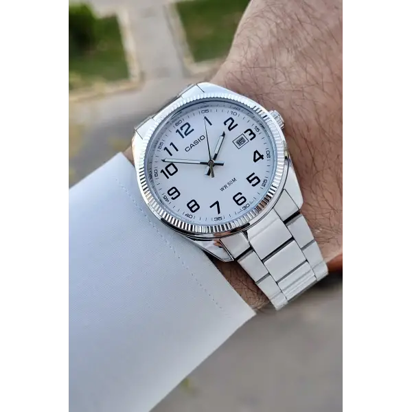 Casio CSISTE171 Kadranı Beyaz Kordonu Metalik Renk 2 Yıl Garantili Erkek Kol Saati