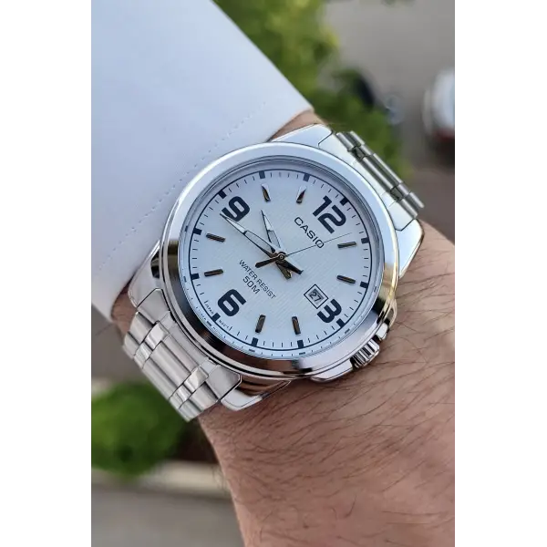 Casio CSISTE51 Kadranı Beyaz Korodnu Gümüş Renk Hediye Paketli Erkek Kol Saati