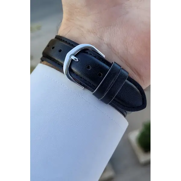 Casio CSISTE122 Kadranı Gümüş Kordonu Siyah Renk Erkek Kol Saati