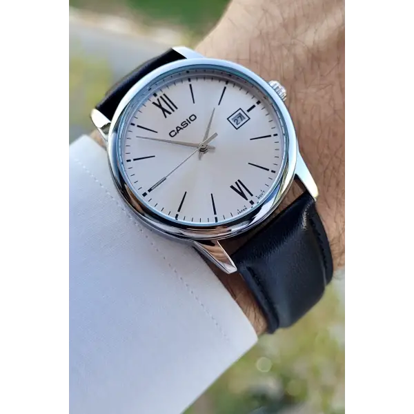 Casio CSISTE122 Kadranı Gümüş Kordonu Siyah Renk Erkek Kol Saati