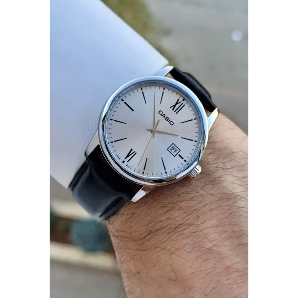 Casio CSISTE122 Kadranı Gümüş Kordonu Siyah Renk Erkek Kol Saati