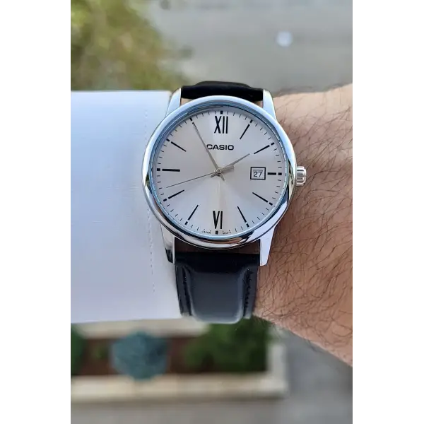 Casio CSISTE122 Kadranı Gümüş Kordonu Siyah Renk Erkek Kol Saati