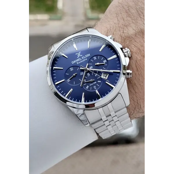 Kadranı Lacivert Kordonu Gümüş Renk Göstergeleri Aktif Fonksiyonlu Hediye Paketli Erkek Kol Saati