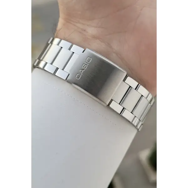 Casio CSISTE183 Kadranı Lacivert Kordonu Gümüş Renk Hediye Paketli Erkek Kol Saati