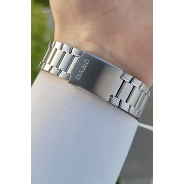 Casio Csıste78 Kadranı Lacivert Kordonu Gümüş Renk Hediye Paketli Erkek Kol Saati