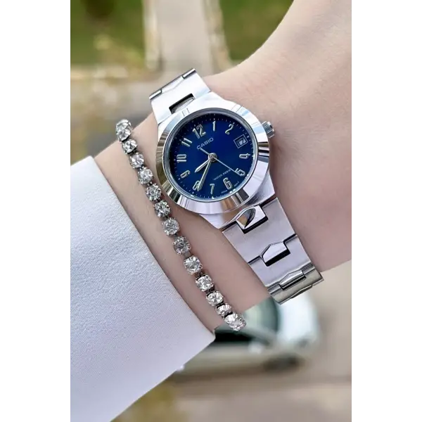 Casio CSISTE106 Kadranı Lacivert Kordonu Gümüş Renk Hediye Paketli Kadın Kol Saati