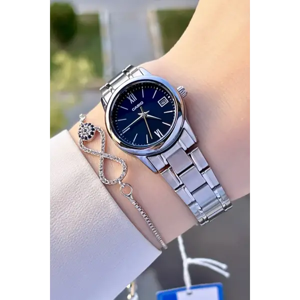 Casio CSISTE70 Kadranı Lacivert Kordonu Gümüş Renk Hediye Paketli Kadın Kol Saati