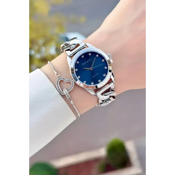 Kadranı Mavi Kordonu Gümüş Renk 30 Mm Kadın Kol Saati ve Bileklik