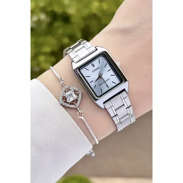 Casio CSISTE36 Kadranı Mavi Kordonu Gümüş Renk Hediye Paketli Kadın Kol Saati