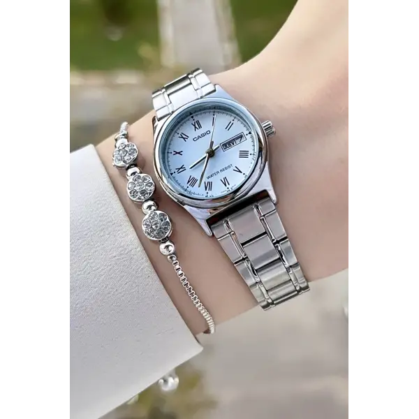 Casio CSISTE142 Kadranı Mavi Kordonu Gümüş Renk Takvimli Kadın Kol Saati