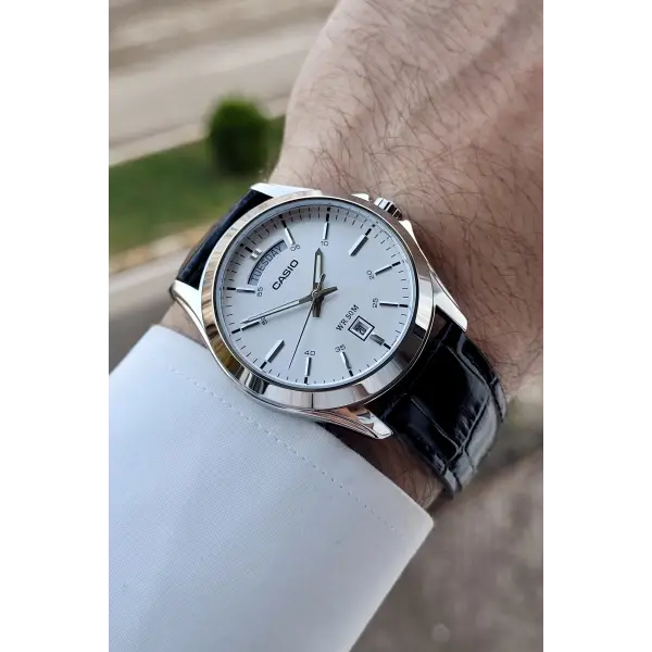 Casio CSISTE193 Kadranı Metalik Kordonu Siyah Renk 2 Yıl Garantili Erkek Kol Saati