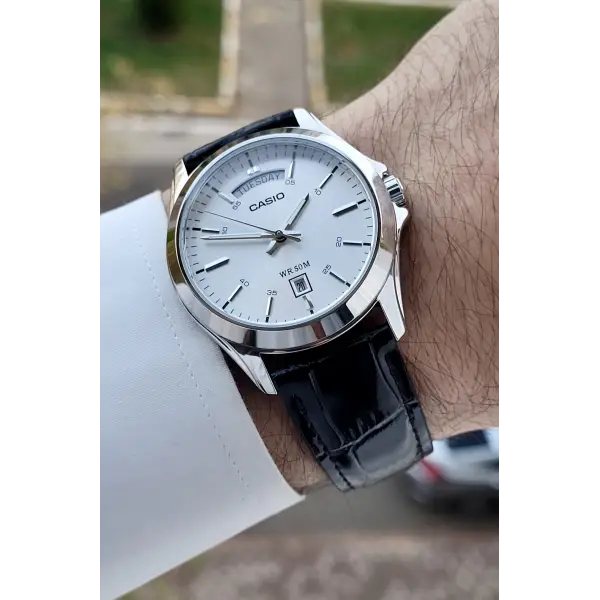 Casio CSISTE193 Kadranı Metalik Kordonu Siyah Renk 2 Yıl Garantili Erkek Kol Saati