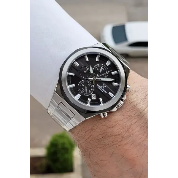 Kadranı Siyah Kordonu Gümüş Renk 41 mm İç Göstergeleri Aktif Erkek Kol Saati