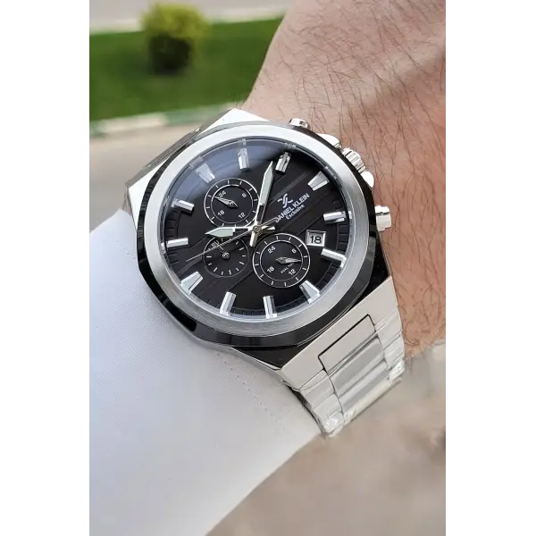 Kadranı Siyah Kordonu Gümüş Renk 41 mm İç Göstergeleri Aktif Erkek Kol Saati