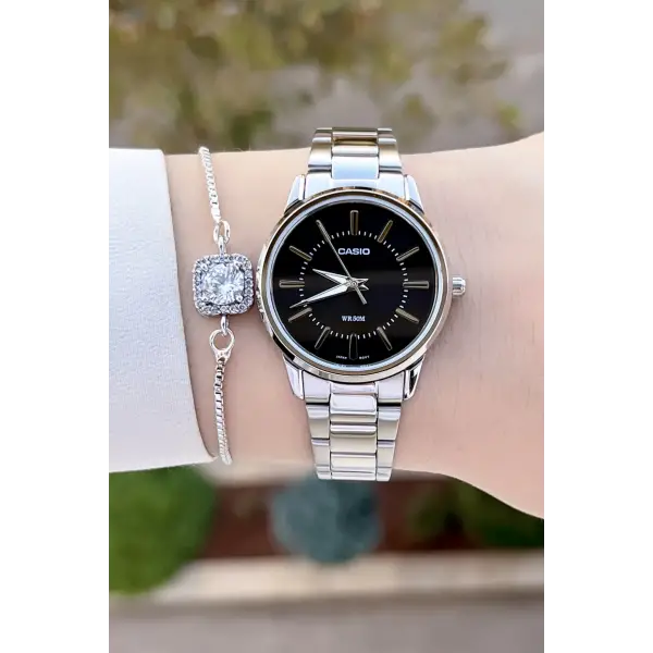 Casio CSISTE108 Kadranı Siyah Kordonu Gümüş Renk Hediye Paketli Kadın Kol Saati