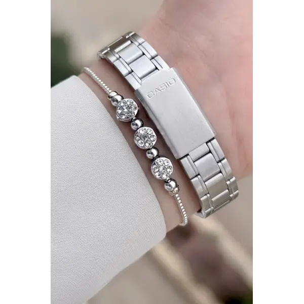 Casio CSISTE206 Casio Kadranı Siyah Kordonu Gümüş Renk Hediye Paketli Kadın Kol Saati