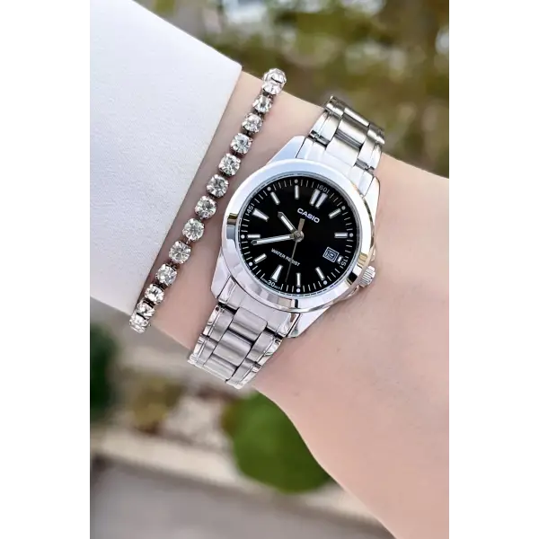 Casio CSISTE155 Kadranı Siyah Kordonu Gümüş Renk Kadın Kol Saati