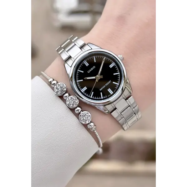 Casio CSISTE206 Casio Kadranı Siyah Kordonu Gümüş Renk Hediye Paketli Kadın Kol Saati