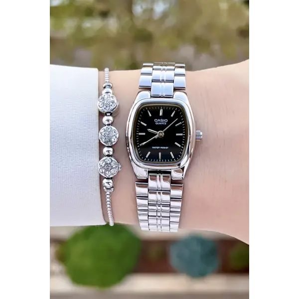 Casio CSISTE158 Kadranı Siyah Kordonu Gümüş Renk Kadın Kol Saati
