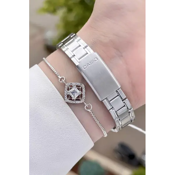 Casio CSISTE35 Kadranı Siyah Kordonu Gümüş Renk Hediye Paketli Kadın Kol Saati