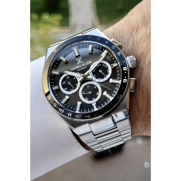 Daniel Klein DKISTE777 Kadranı Siyah Kordonu Gümüş Renk İç Göstergeleri Aktif Erkek Kol Saati