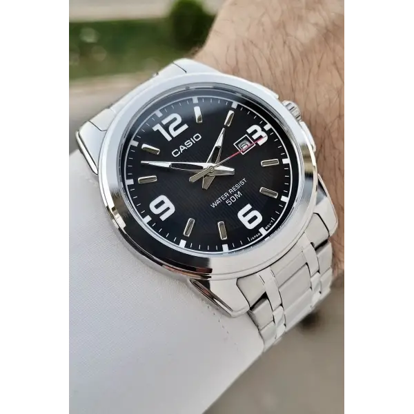 Casio CSISTE117 Kadranı Siyah Korodnu Gümüş Renk Erkek Kol Saati