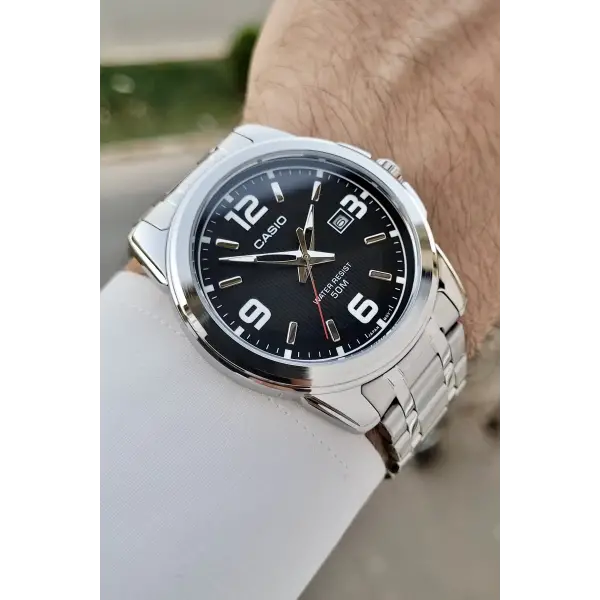 Casio CSISTE117 Kadranı Siyah Korodnu Gümüş Renk Erkek Kol Saati