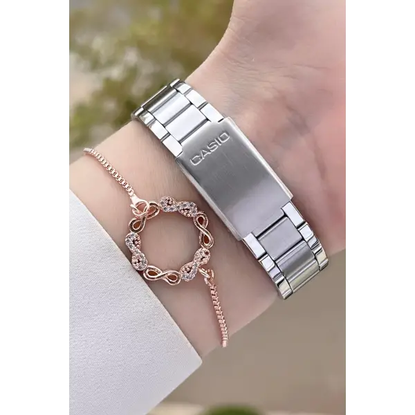 Casio CSISTE107 Kadranı ve Kordonu Gümüş Renk Hediye Paketli Kadın Kol Saati