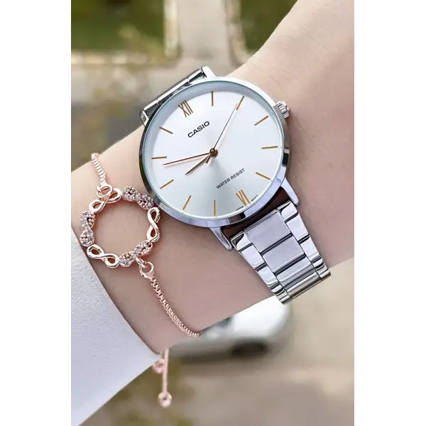 Casio CSISTE107 Kadranı ve Kordonu Gümüş Renk Hediye Paketli Kadın Kol Saati