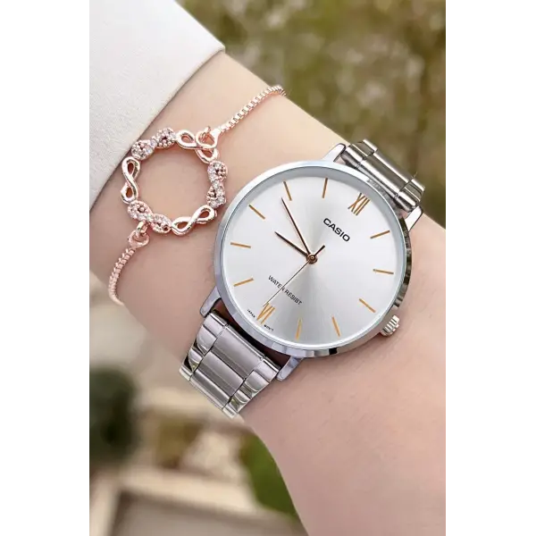 Casio CSISTE107 Kadranı ve Kordonu Gümüş Renk Hediye Paketli Kadın Kol Saati