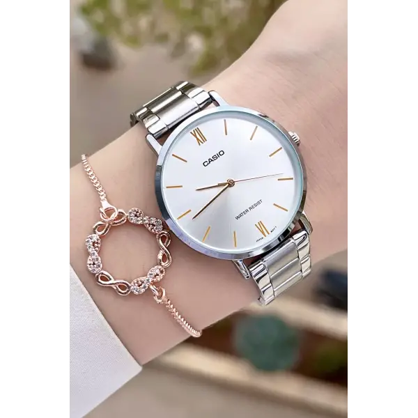 Casio CSISTE107 Kadranı ve Kordonu Gümüş Renk Hediye Paketli Kadın Kol Saati