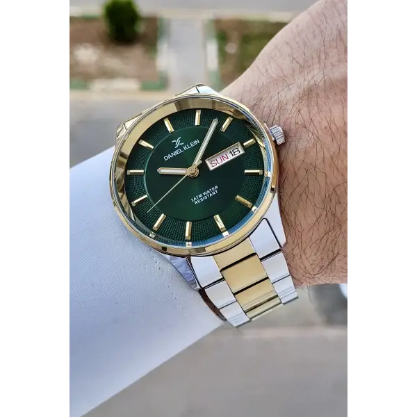 Kadranı Yeşil Gold Gümüş Renk Takvim Ve Gün Fonksiyonlu 44 Mm Erkek Kol Saati