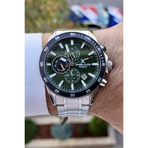 Daniel Klein DKISTE787 Kadranı Yeşil Kordonu Gümüş Renk İç Göstergeleri Aktif Erkek Kol Saati