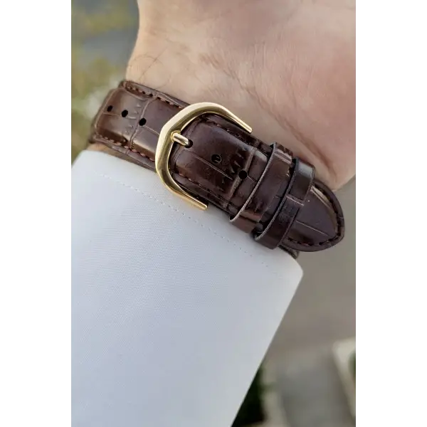 Casio CSISTE118 Kahverengi Renk Erkek Kol Saati