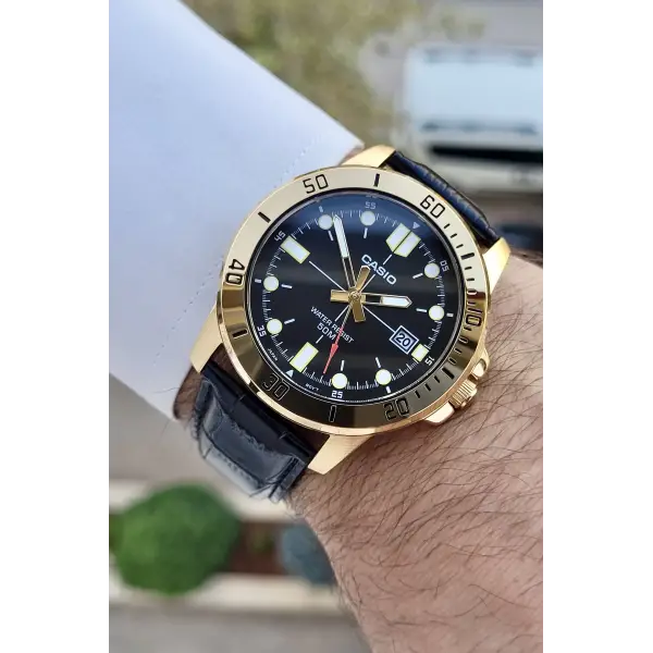 Casio CSISTE119 Kasası Gold Kordonu Siyah Renk Erkek Kol Saati