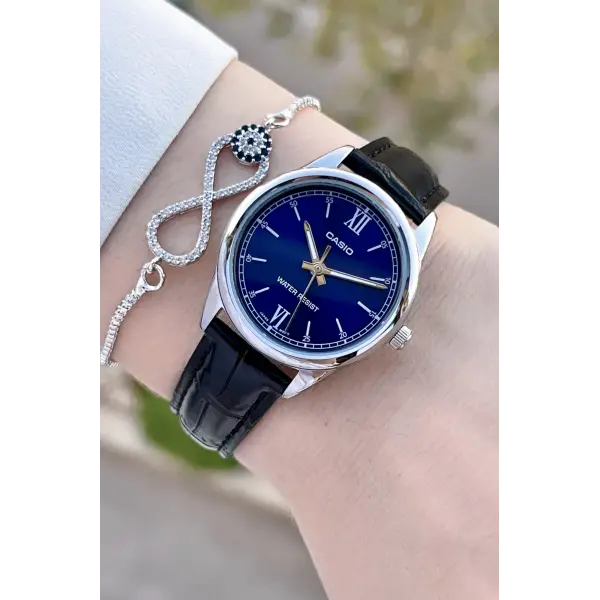 Casio CSISTE151 Kasası Gümüş Kadranı Lacivert Renk Kadın Kol Saati