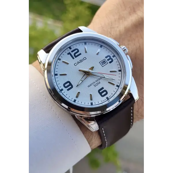 Casio CSISTE52 Kasası Gümüş Kordonu Kahverengi Renk 5 ATM Hediye Paketli Erkek Kol Saati