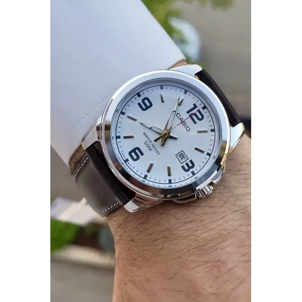 Casio CSISTE52 Kasası Gümüş Kordonu Kahverengi Renk 5 ATM Hediye Paketli Erkek Kol Saati