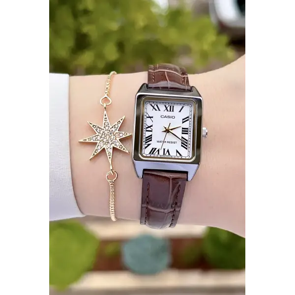 Casio CSISTE42 Kasası Gümüş Kordonu Kahverengi Renk Hediye Paketli Kadın Kol Saati